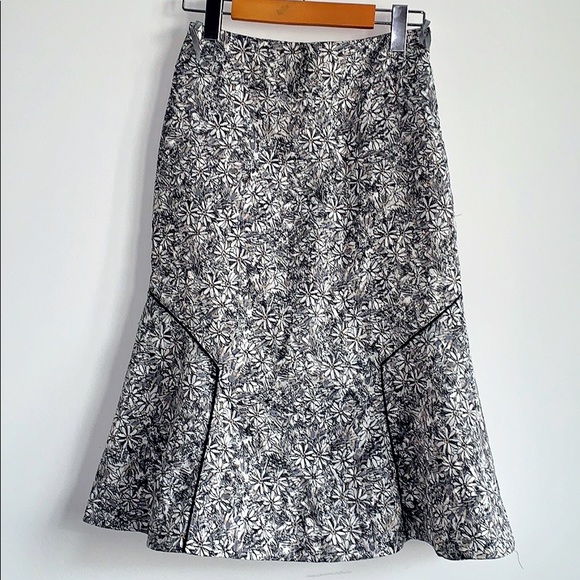 Maeve flora skirt by Anthropologie - Picture 1 of 12